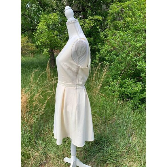 American Eagle Off White Dress Size 8 Womens - Picture 2 of 4